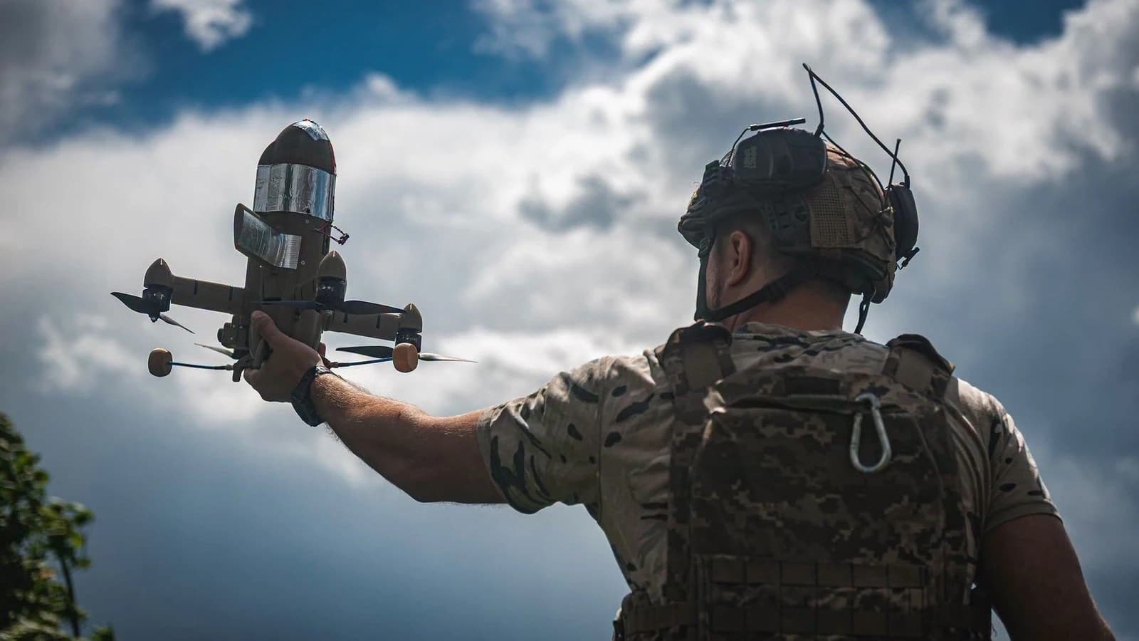 Chi decide la velocità di Starlink in Ucraina: secondo il WSJ, Musk